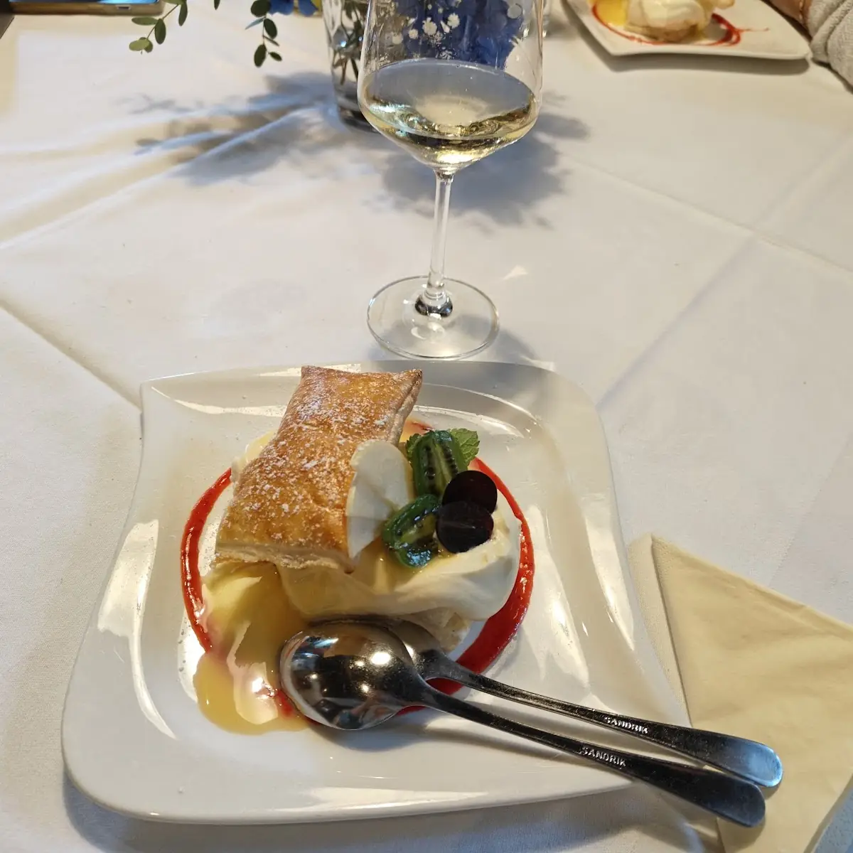 Creme Schnitte Mit Eierlikör