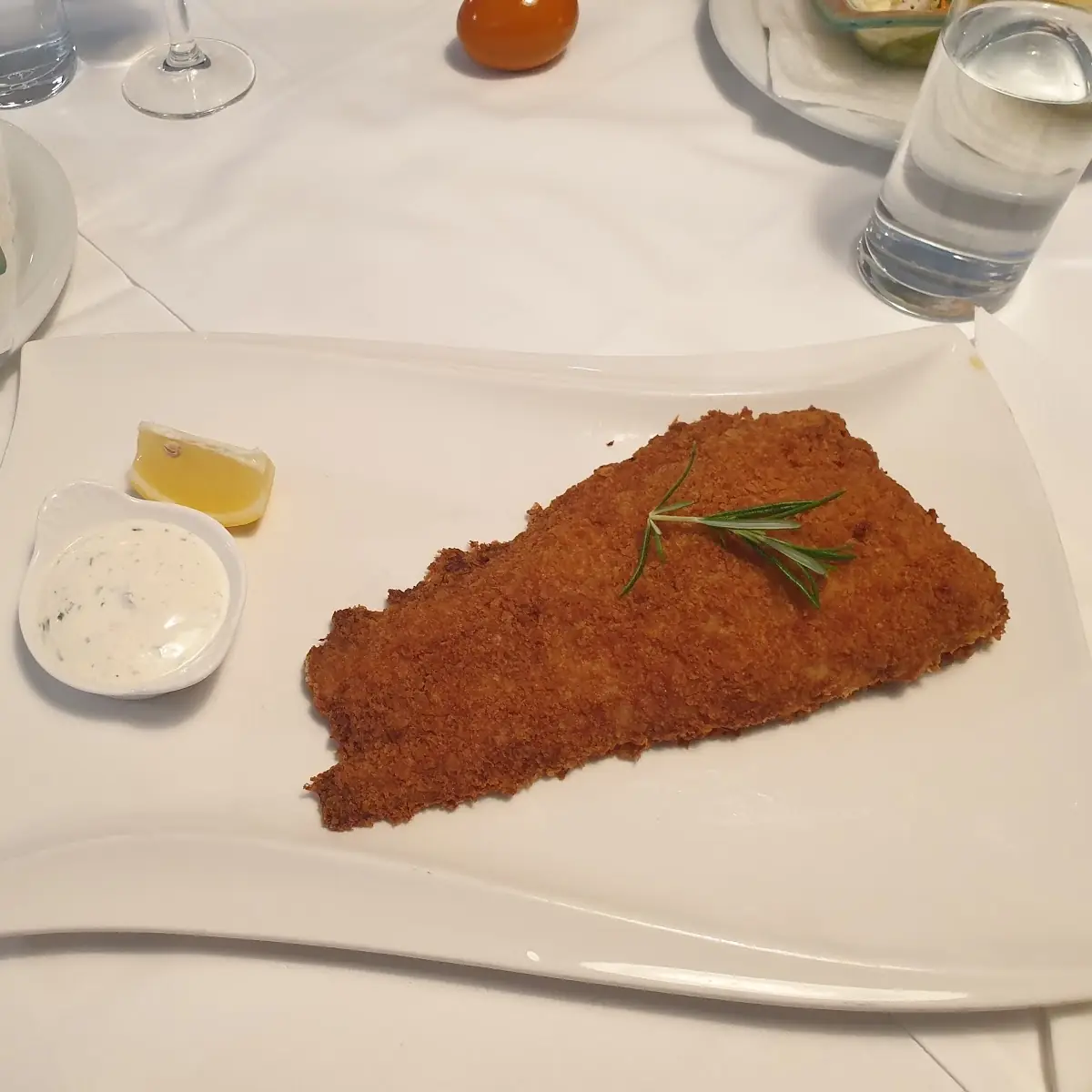 Gebackener Wels Mit Erdäpfelsalat