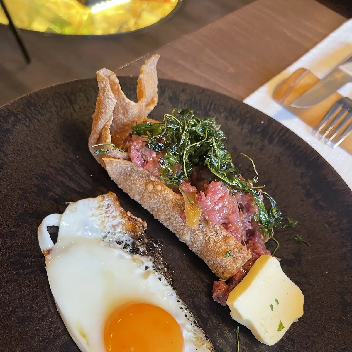 Beef Tartar Wood & Stone