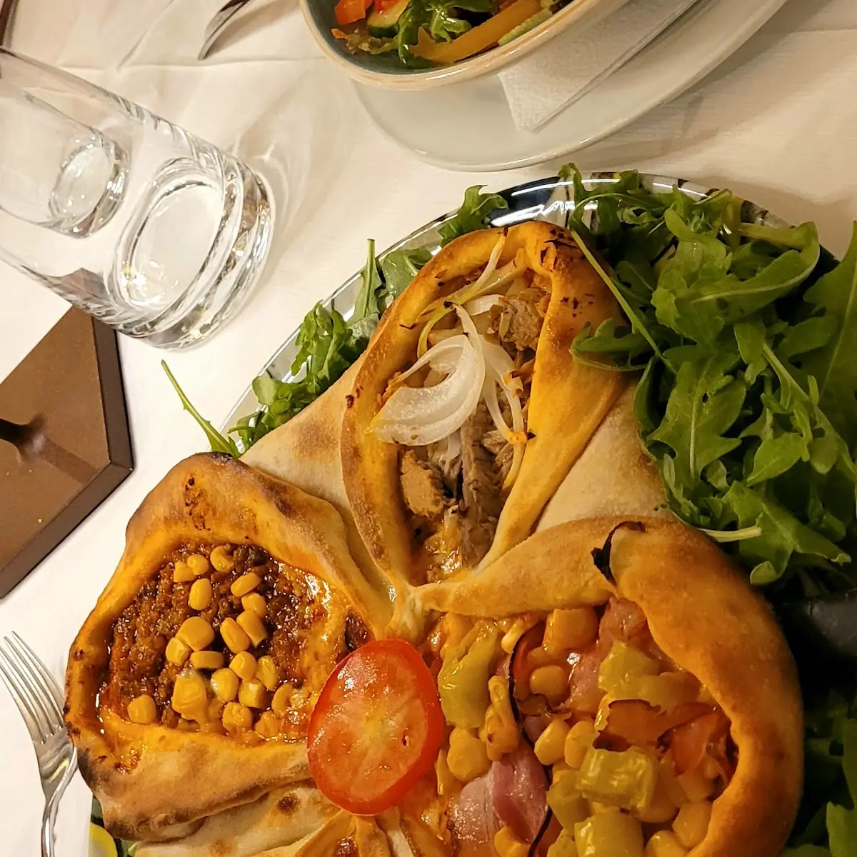 Kleeblattpizza