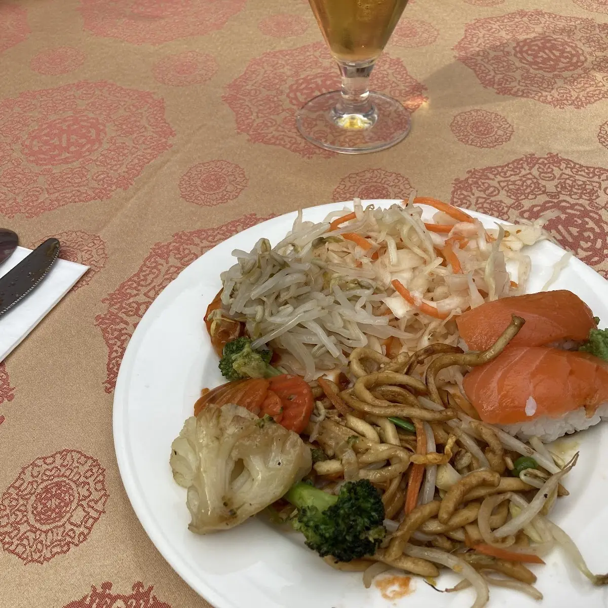 Gemüse Sushi Salat