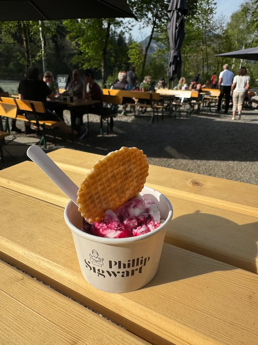 Joghurt Kirsch Eis
