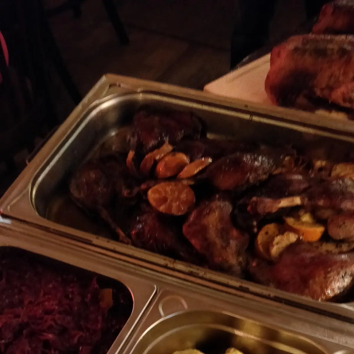 Weihnachtsgans Mit Knödel Und Blaukraut