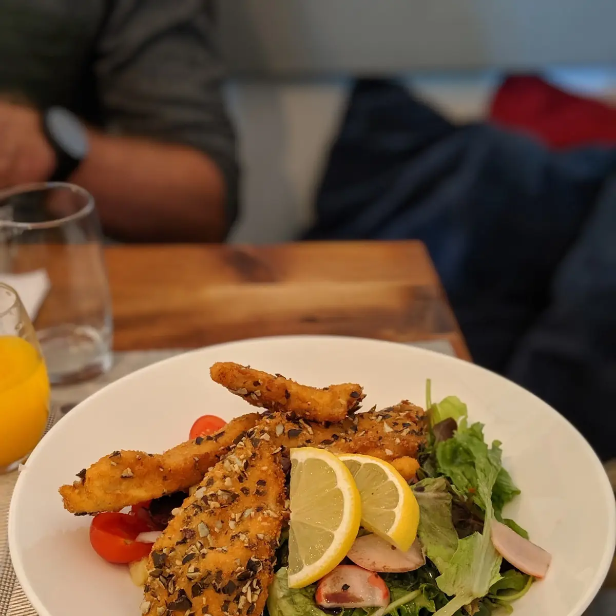 Steirischer Backhendlsalat