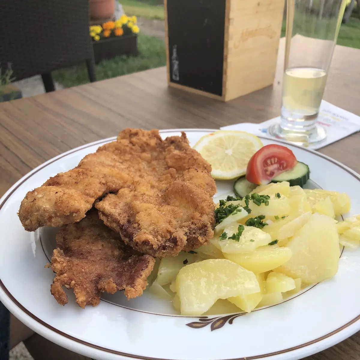 Wiener Schnitzel M Kartoffelsalat