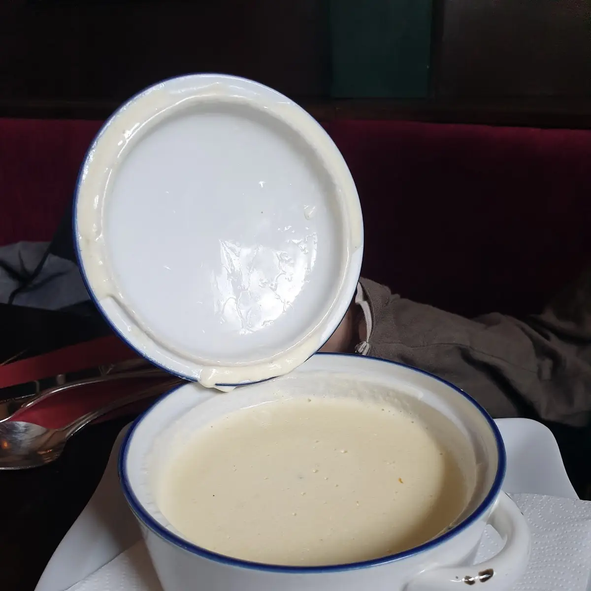Knoblauchcremsuppe