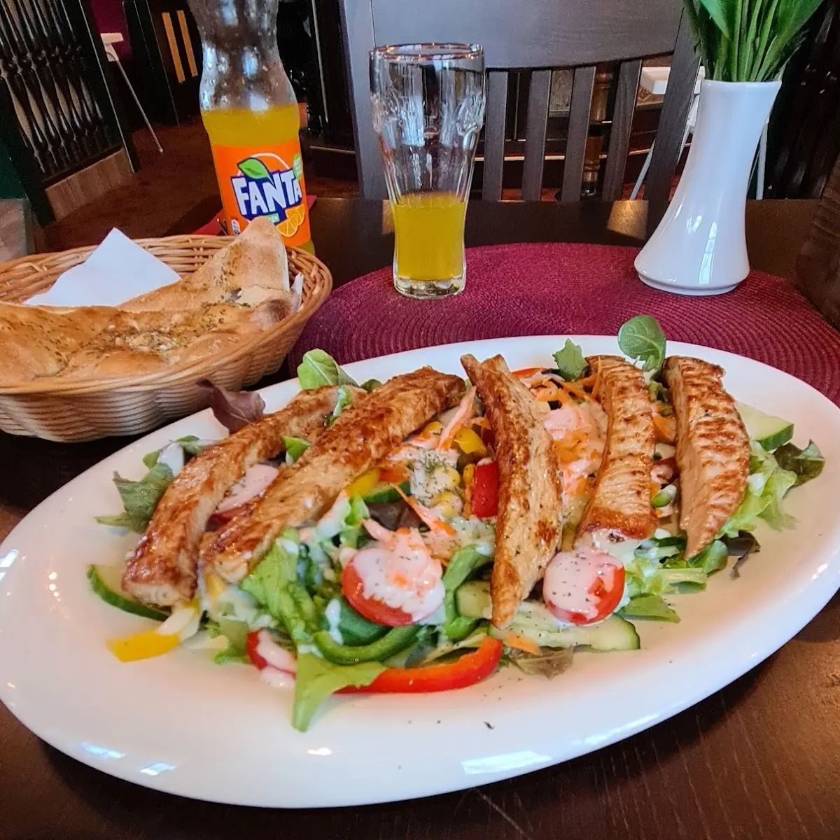 Salat Mit Putenstreifen