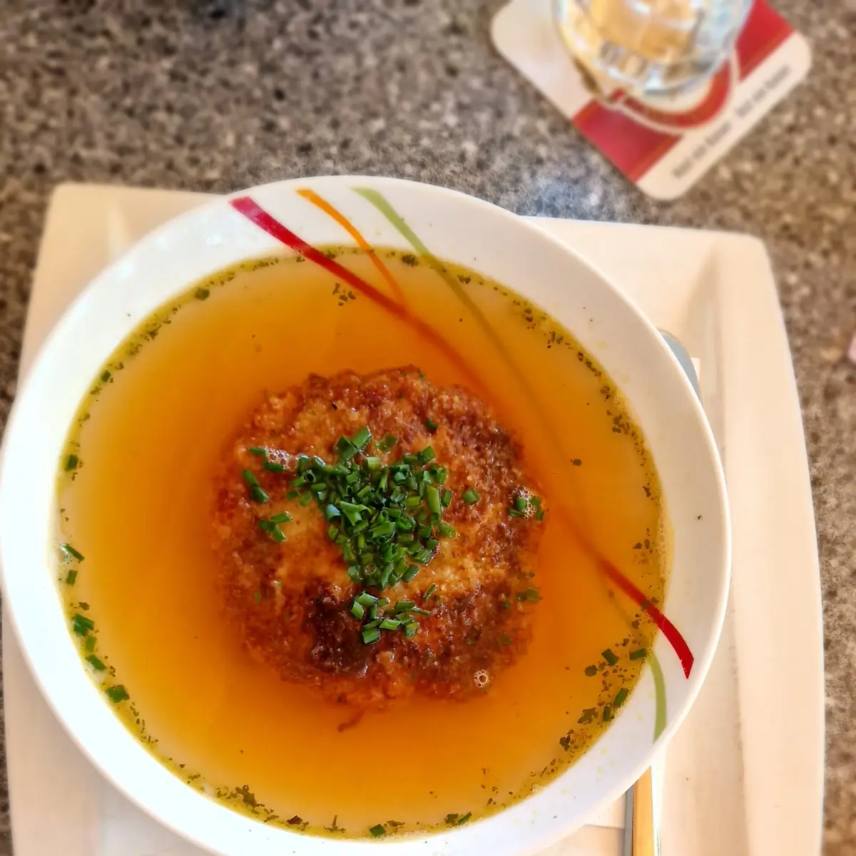 Kaspressknödelsuppe