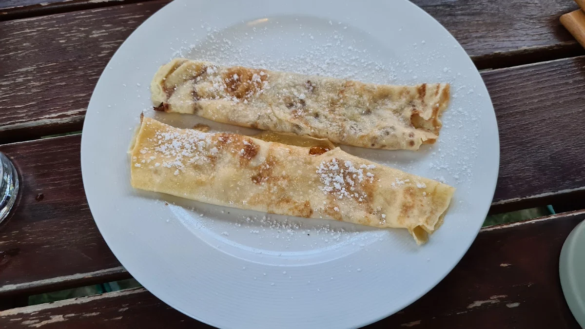 Palatschinken Crêpes À la Marmelade de Prune