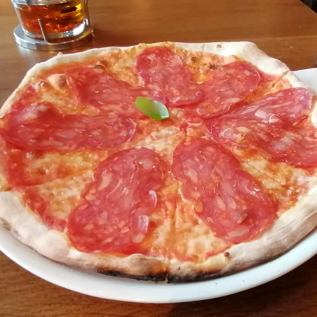 Salami Pizza