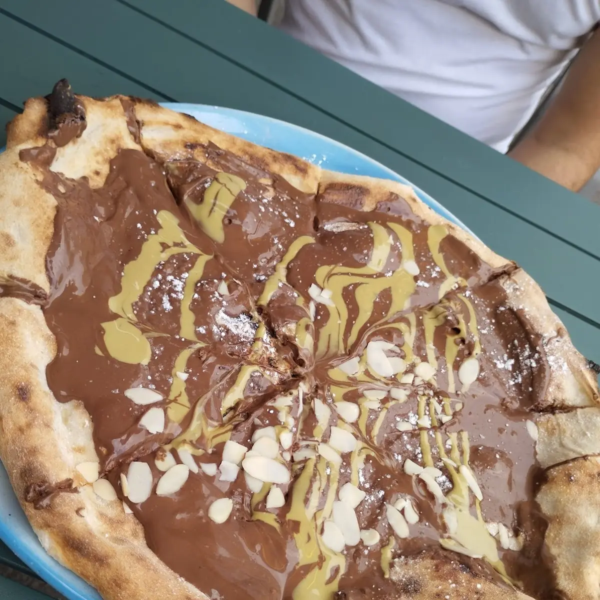 Nutella Pizza