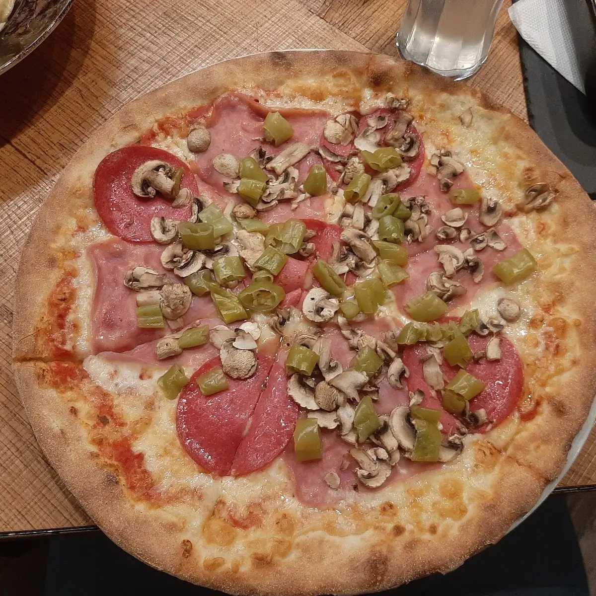 Pizza Diavolo