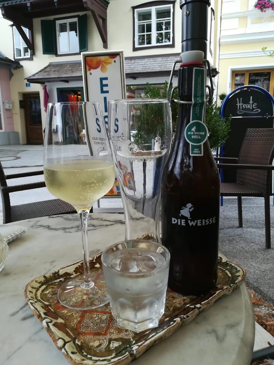 Wein Und Bier Hell