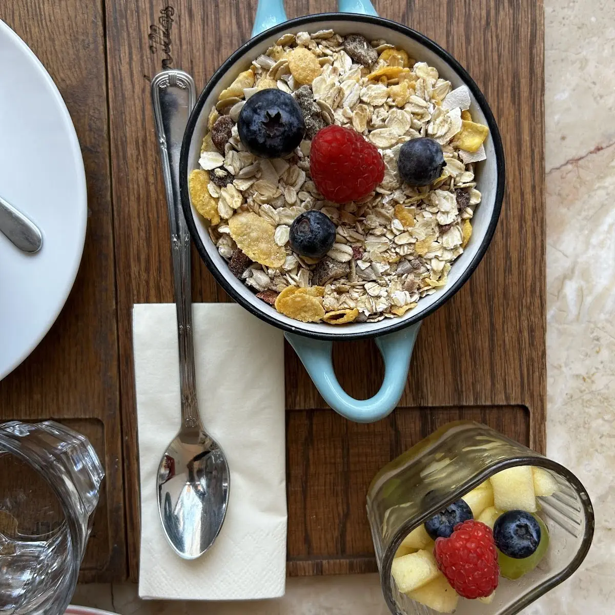 Crunchy Oat with Berries