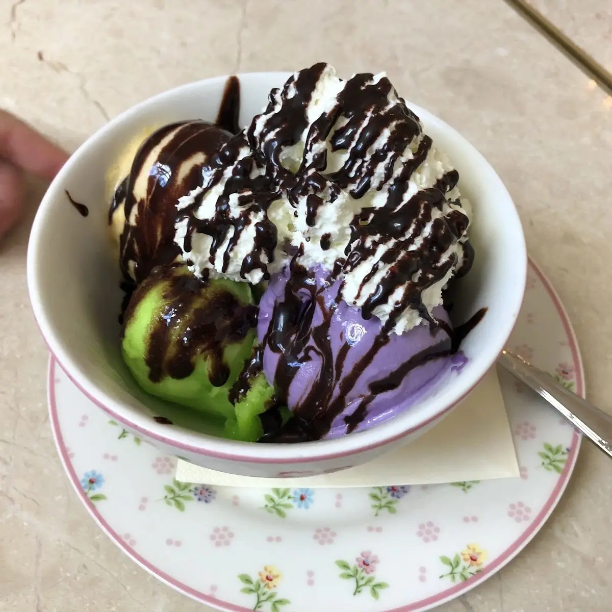 Gemischtes Eis