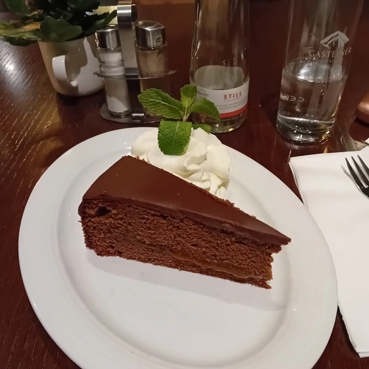 Sacher