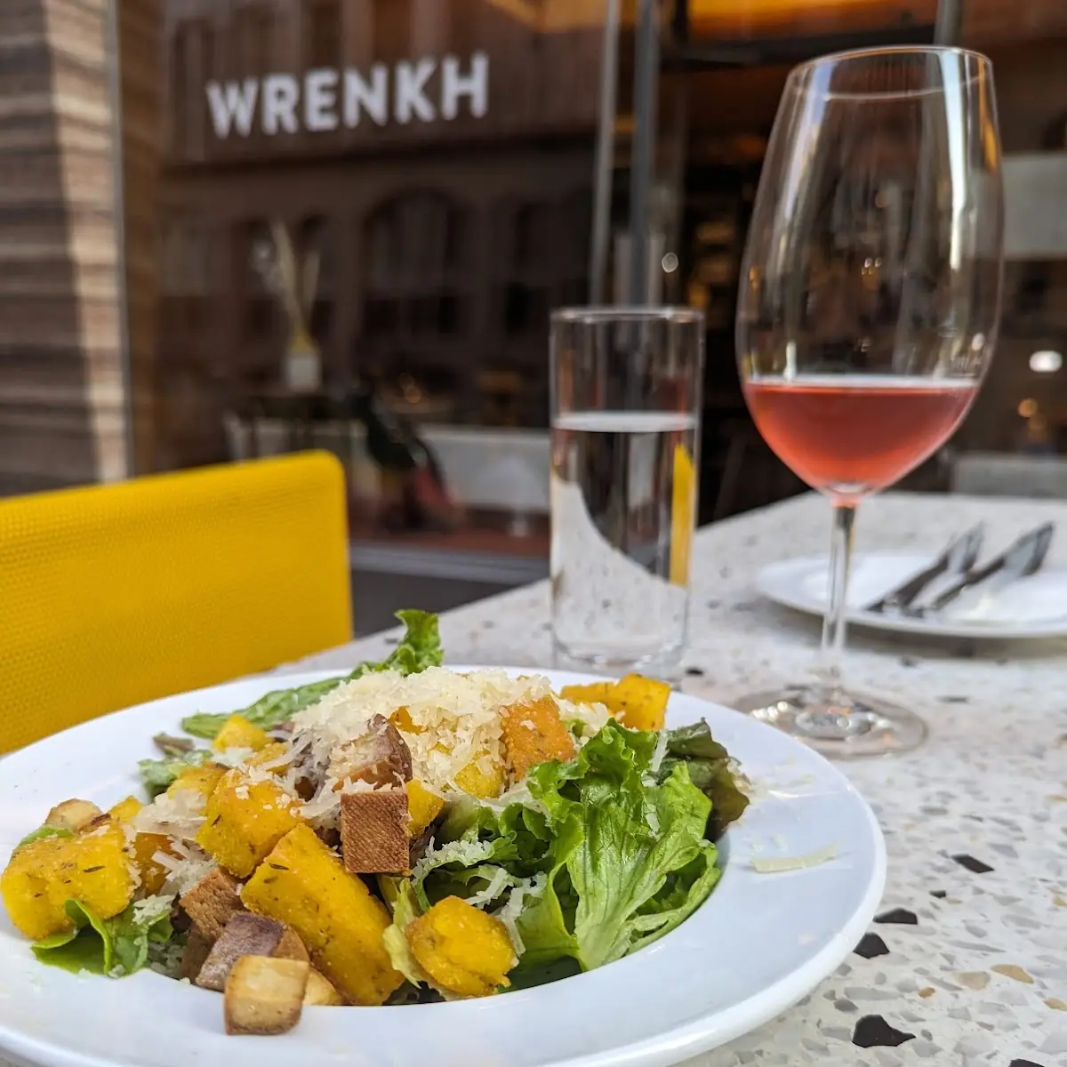 Wrenkh Salad