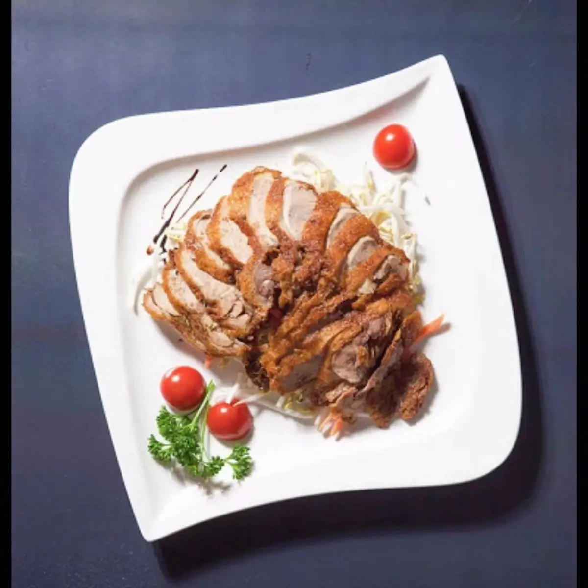 Knusprige Ente Mit Sojasprossen