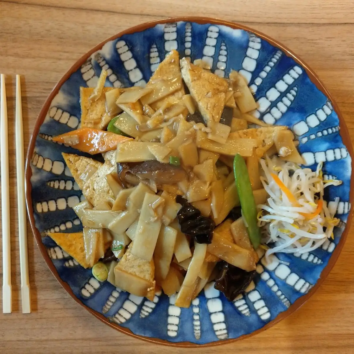 Tofu with Bamboo and Mushrooms