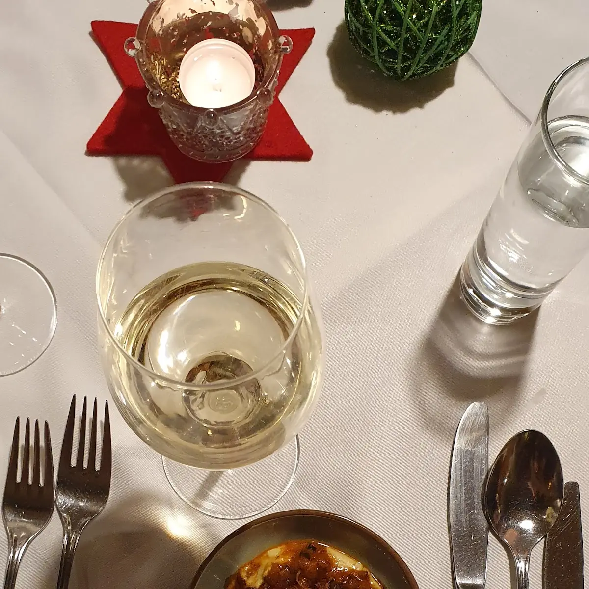 Kalbsbries Gelbe Linsen Ratatouille Portwein JuS