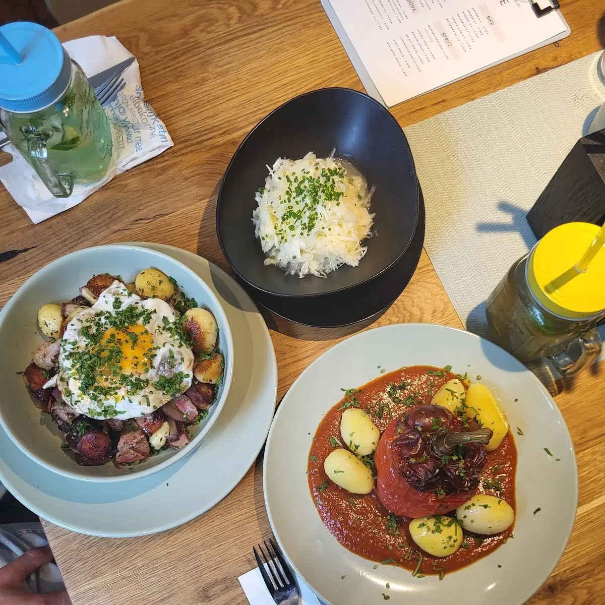 Tiroler Gröstl Und Gefüllte Paprika