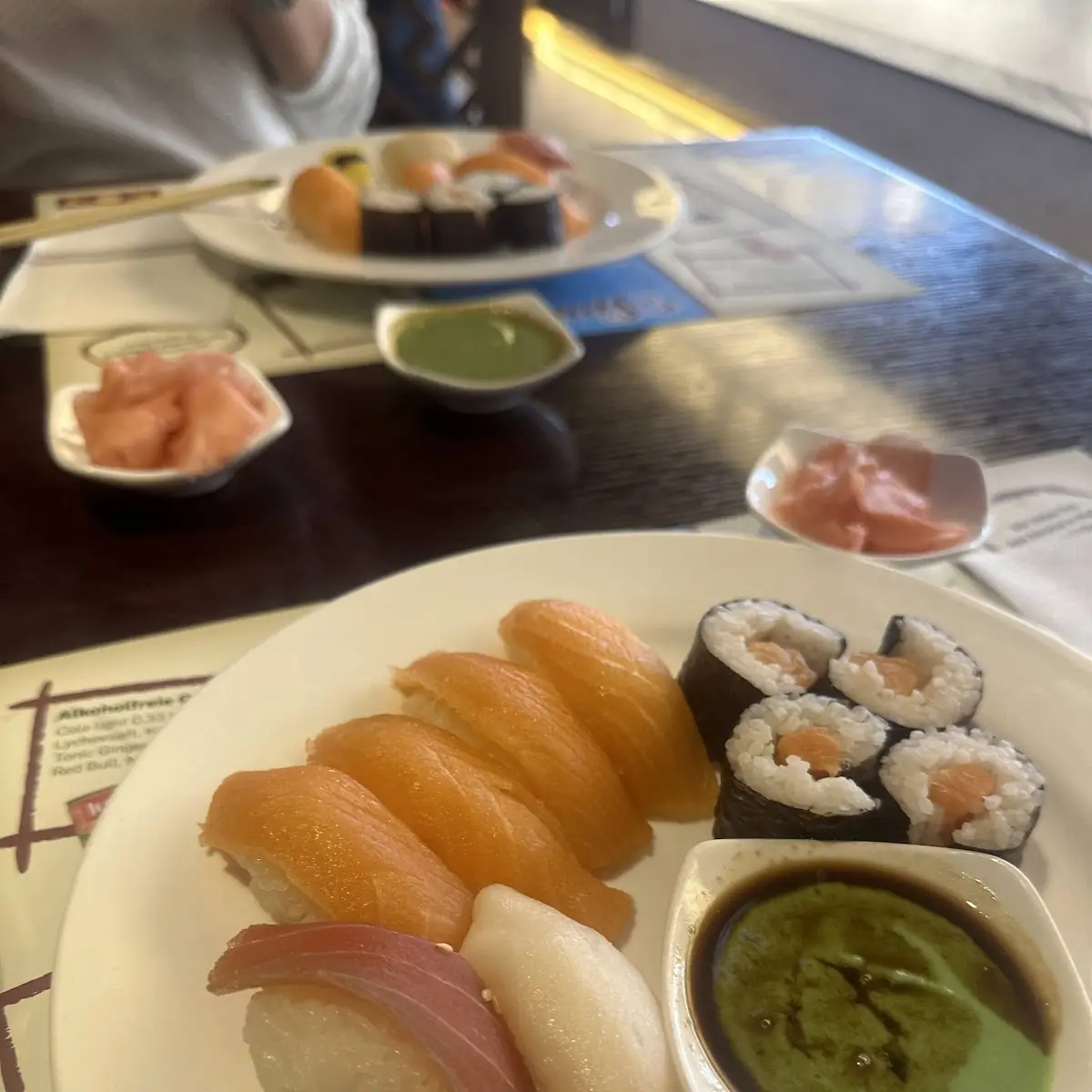 Sake Sushi