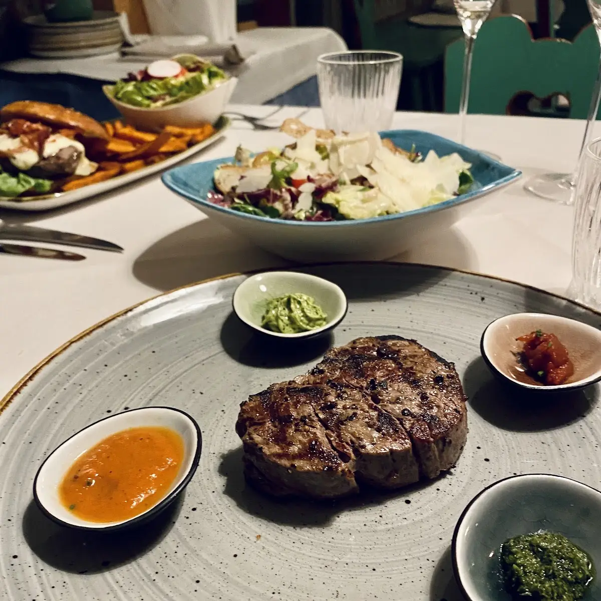 Filetsteak Mit Salat