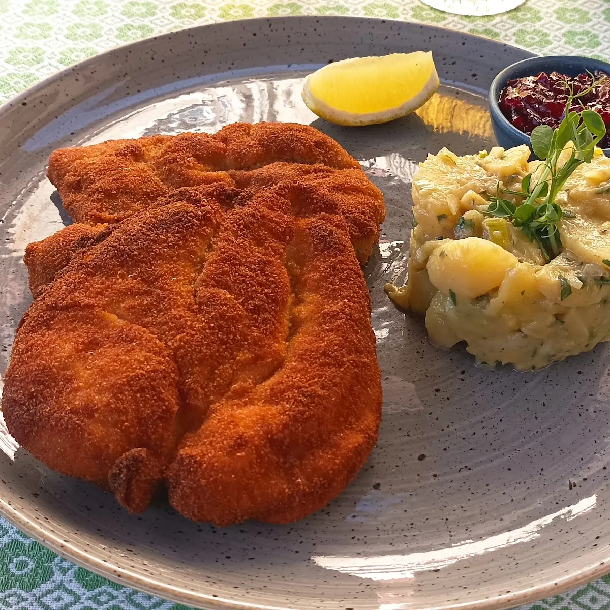 Paniertes Huhn Gut Und Völlig Überteuert