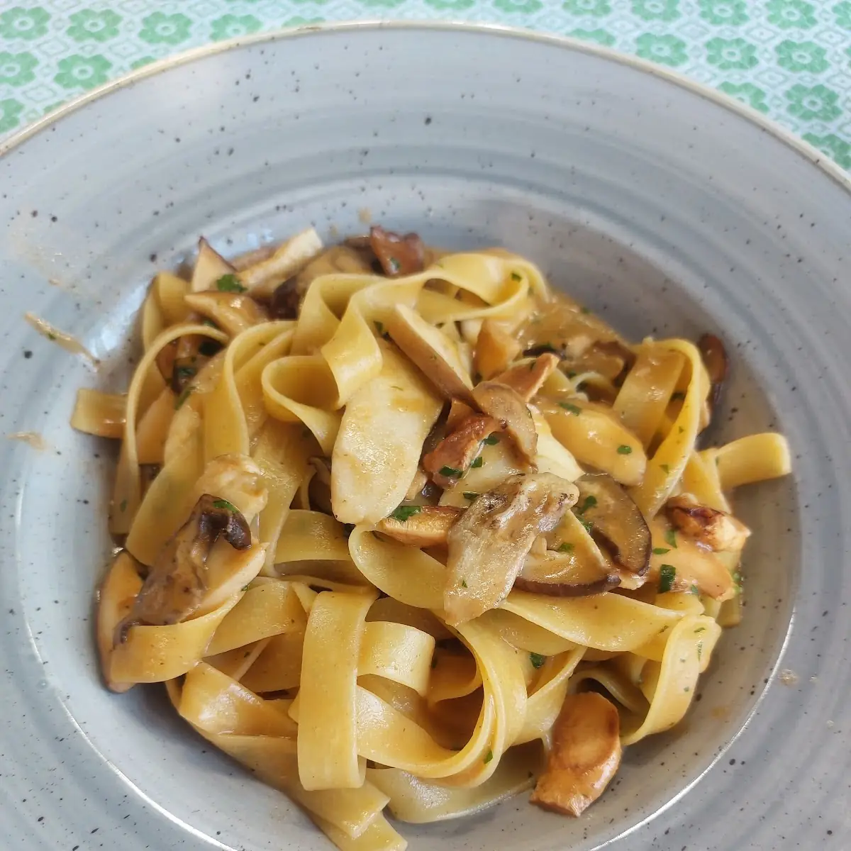 Tagliatelle Mit Pilzen