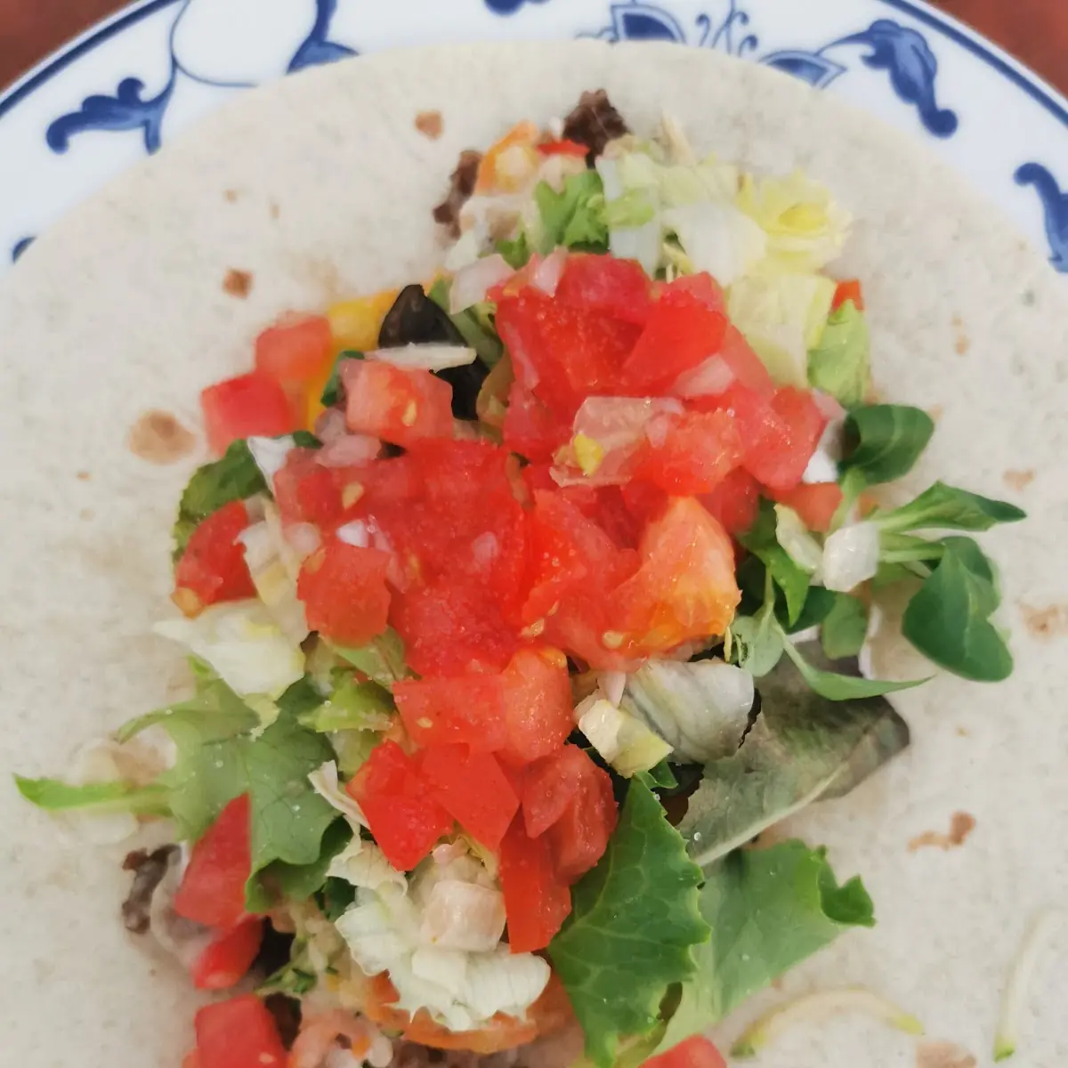 Burritos Und Bolws - Quesadilla - Taco - Chili - Nachos