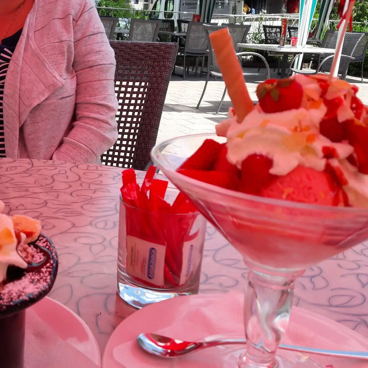 Div Eisbecher