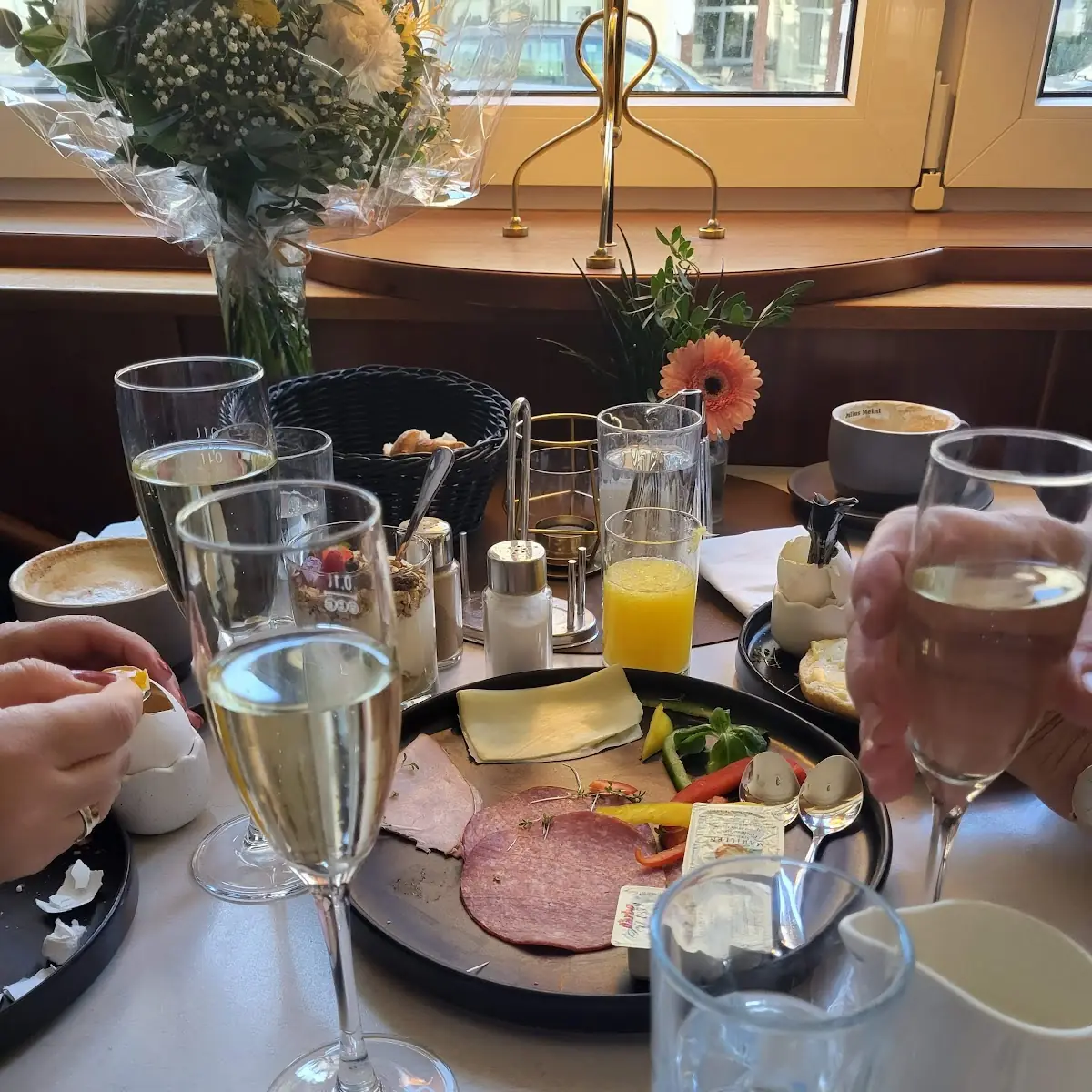 Sektfrühstück
