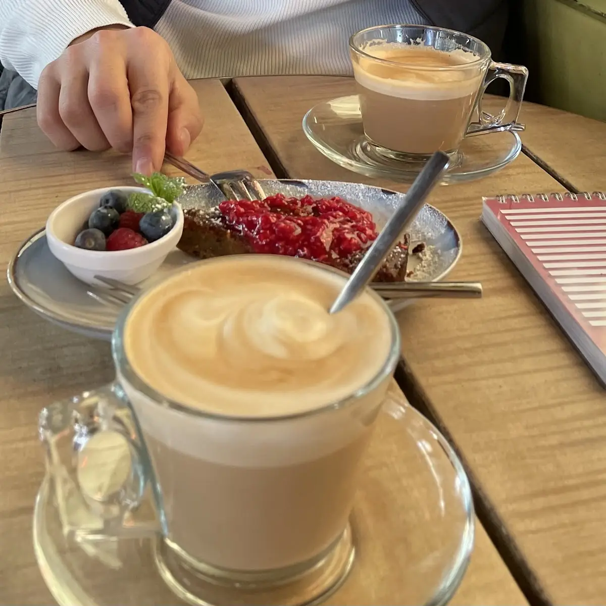 Melange Und Carrot Cake