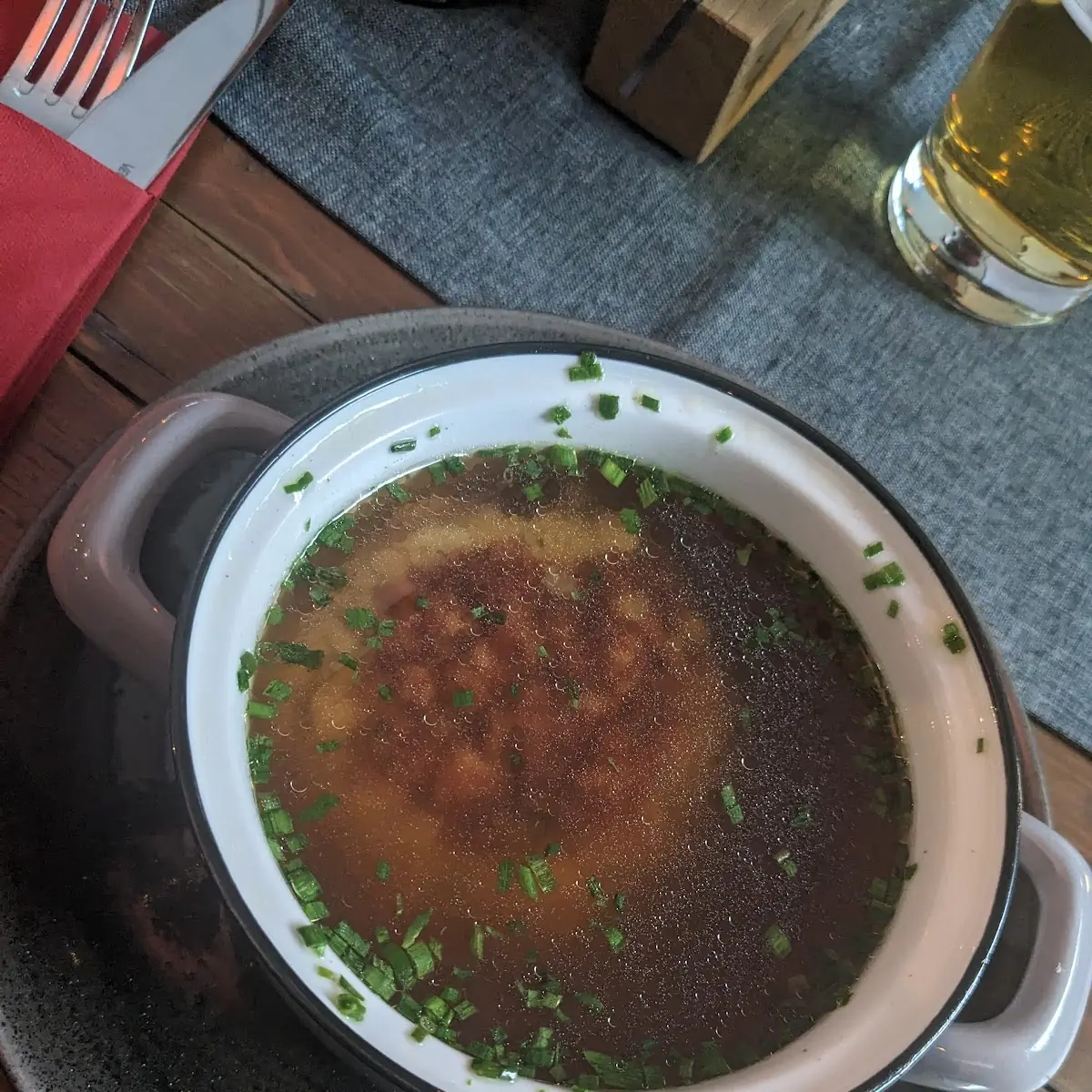 Kaspressknödelsuppe