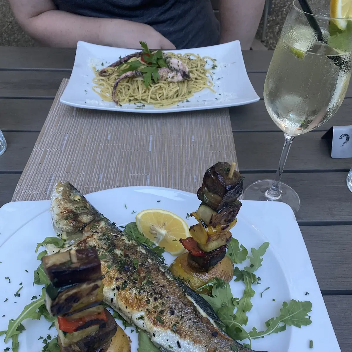 Gegrillter Wolfsbarsch