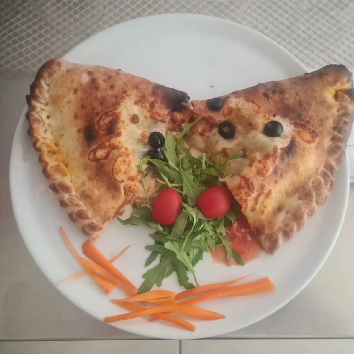 Steinofen Pizza Calzone
