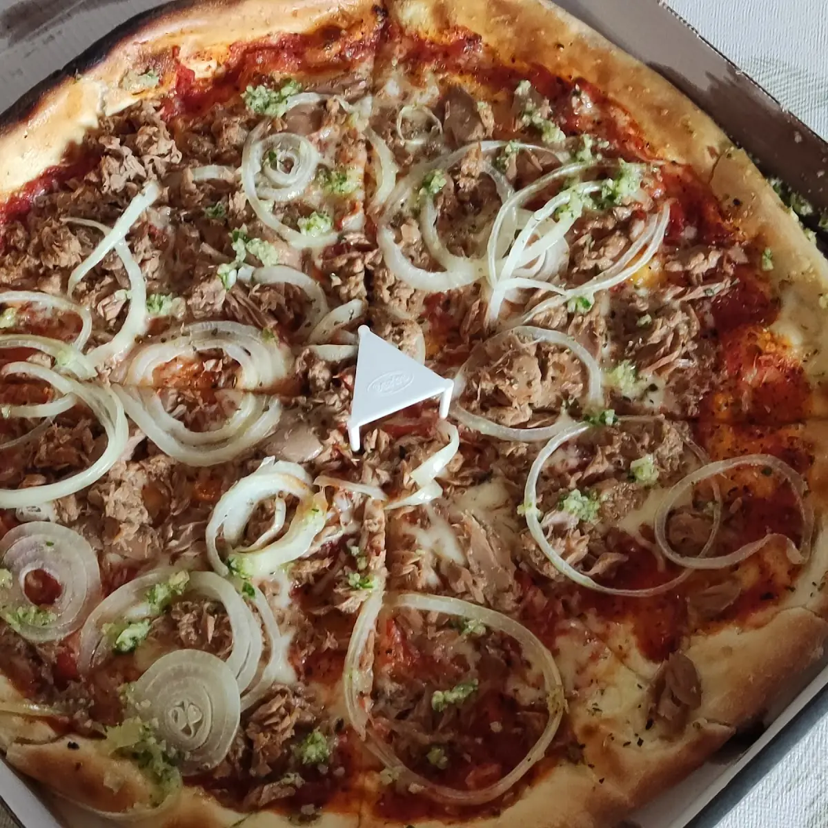 Pizza Al Tonno