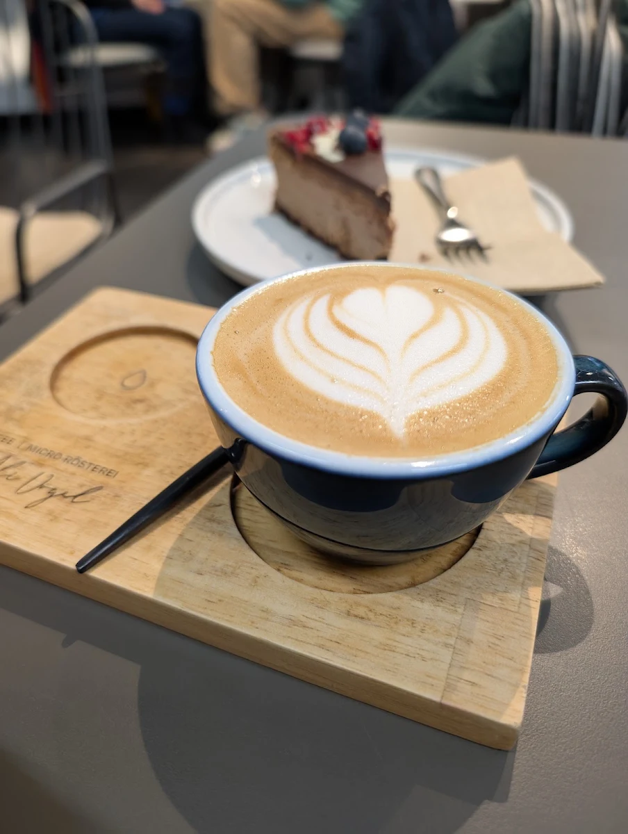 Cappuccino & Kuchen