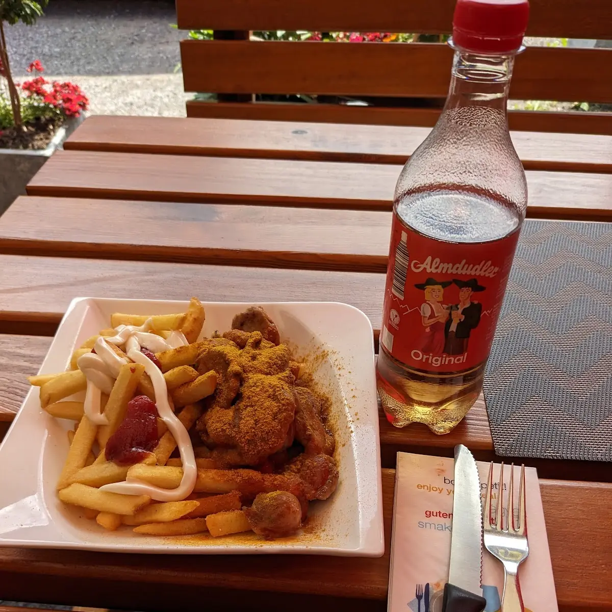 Pommes Rot Weiß