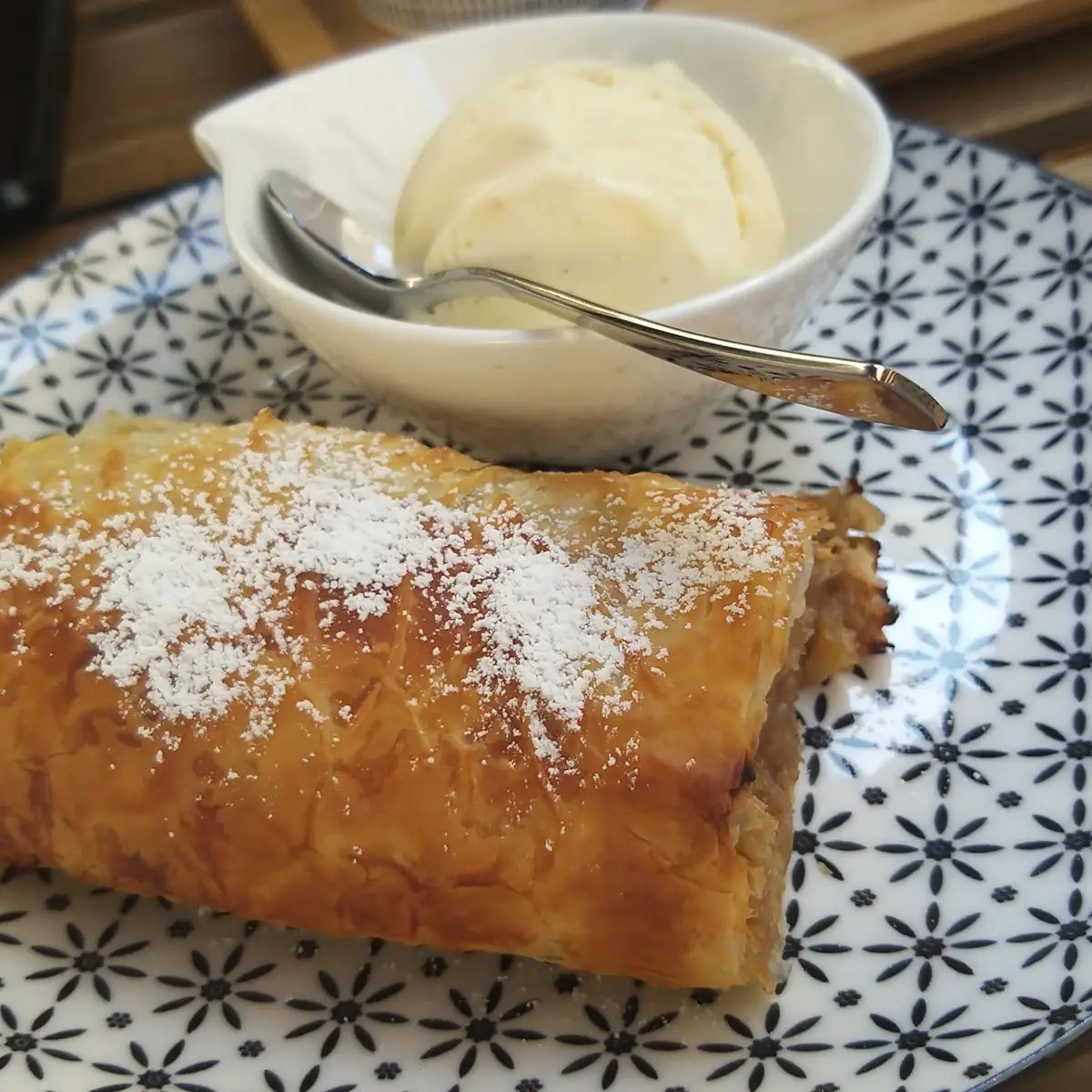 Apfelstrudel