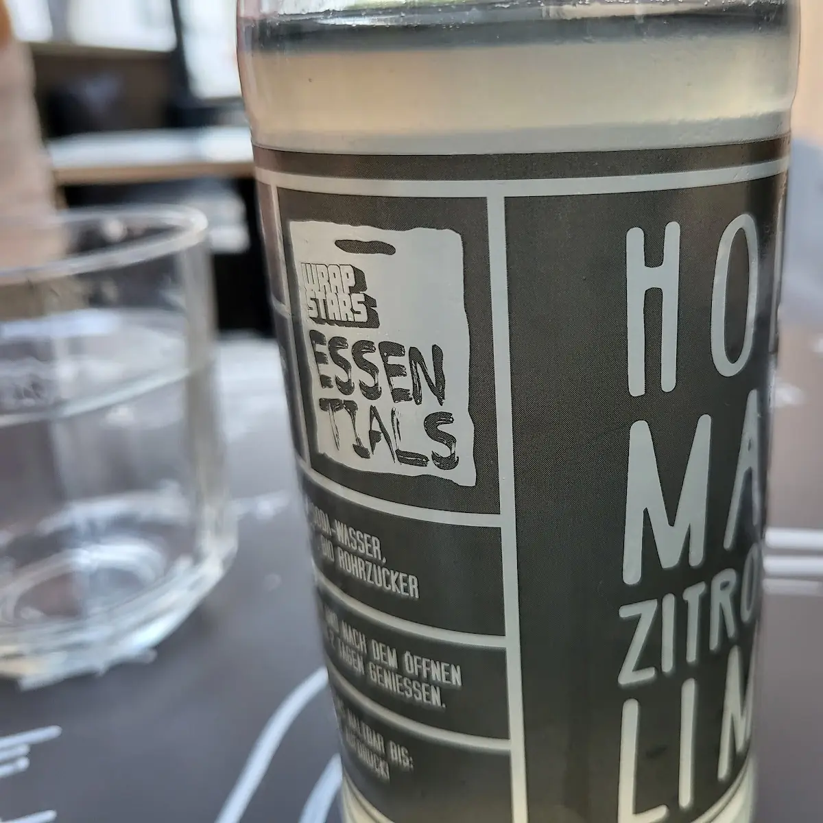 Selfmade Zitronen Limo