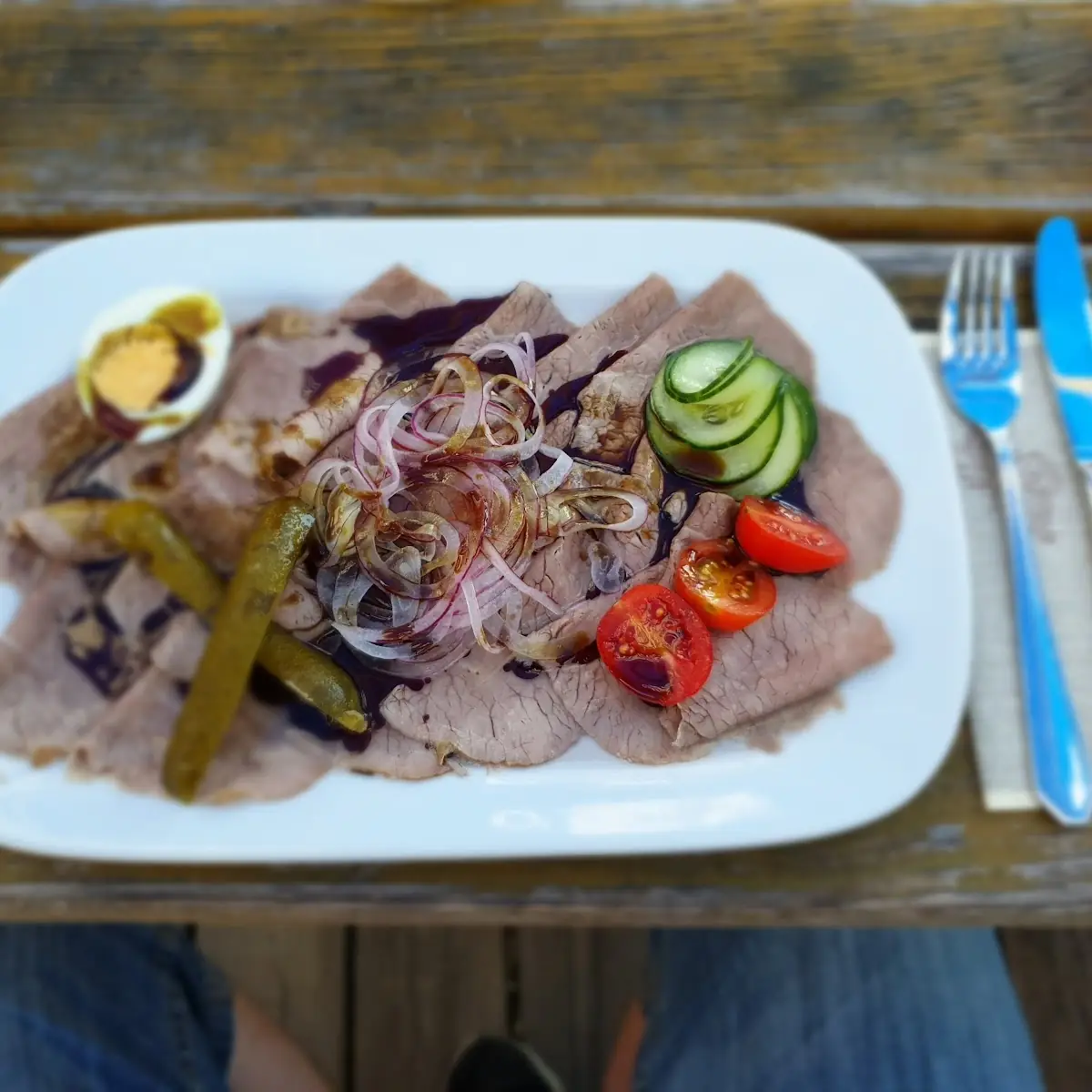 Saures Rindfleisch