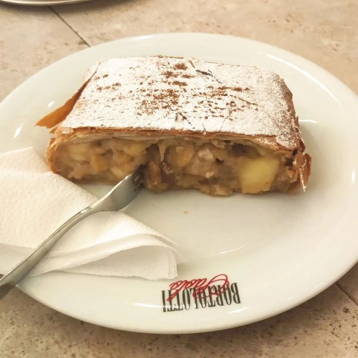Apfelstrudel