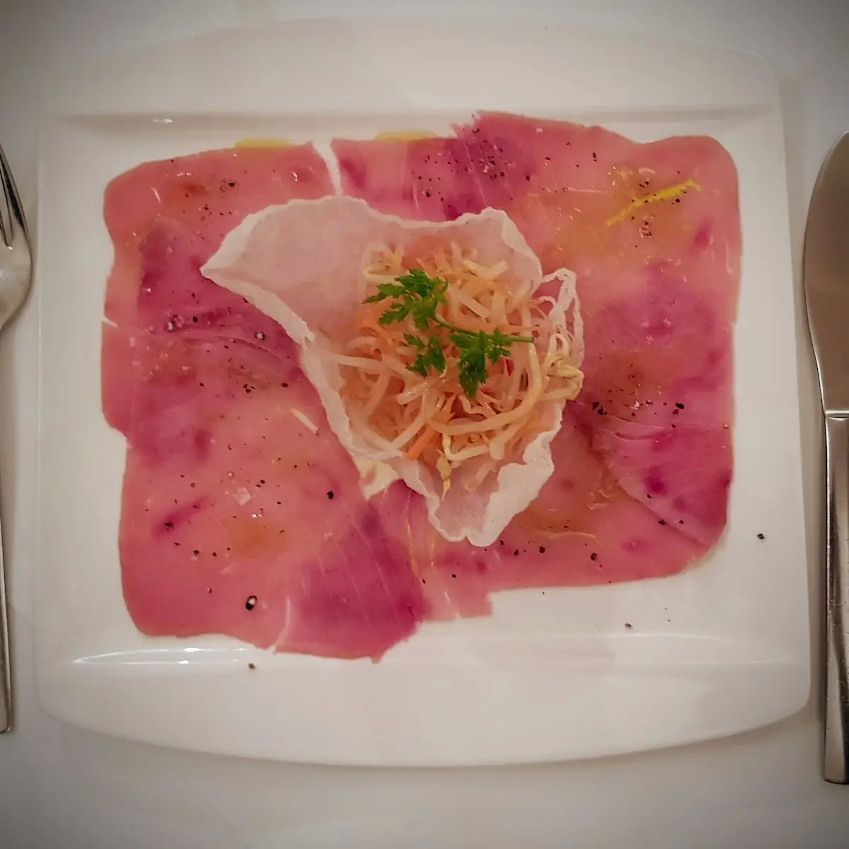 Thunfisch Carpaccio