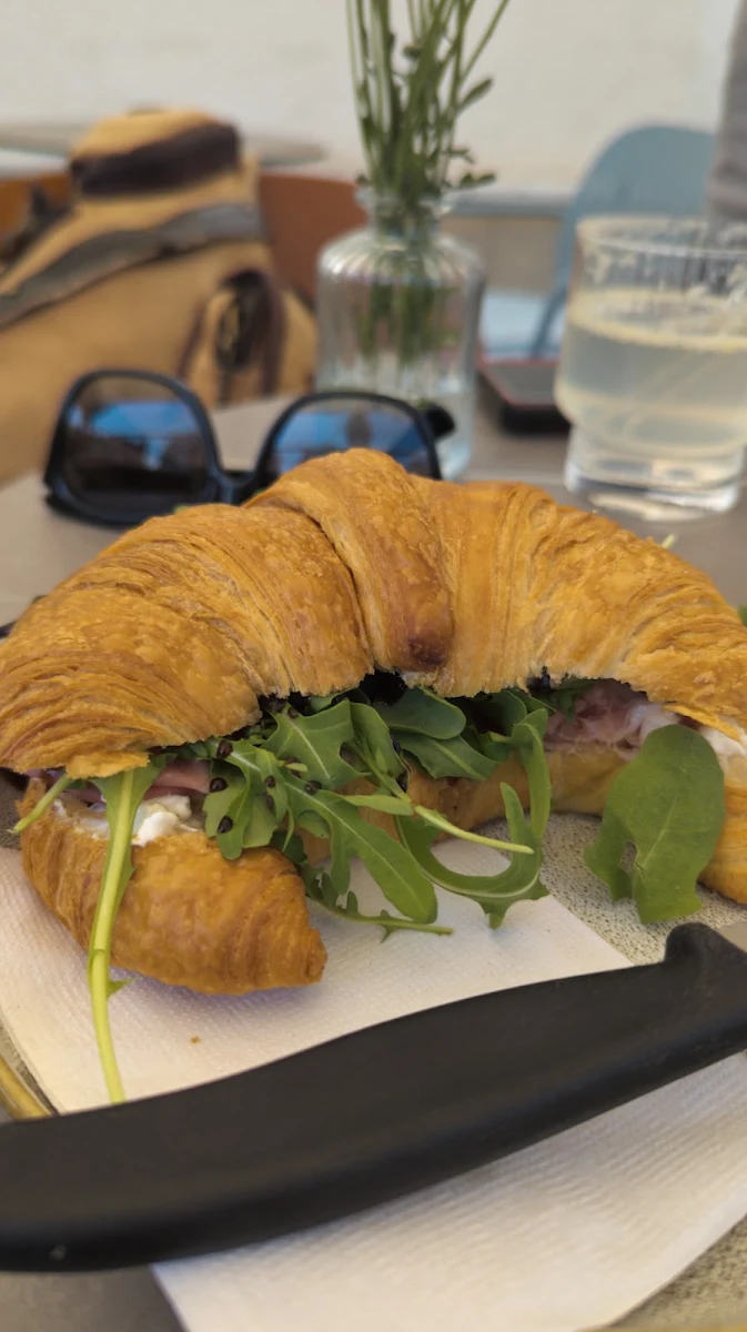 Gefülltes Croissant