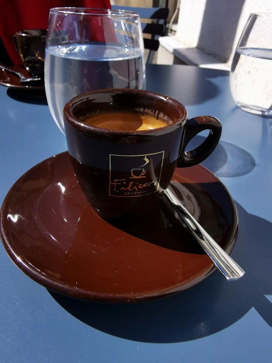 Kleiner Espresso