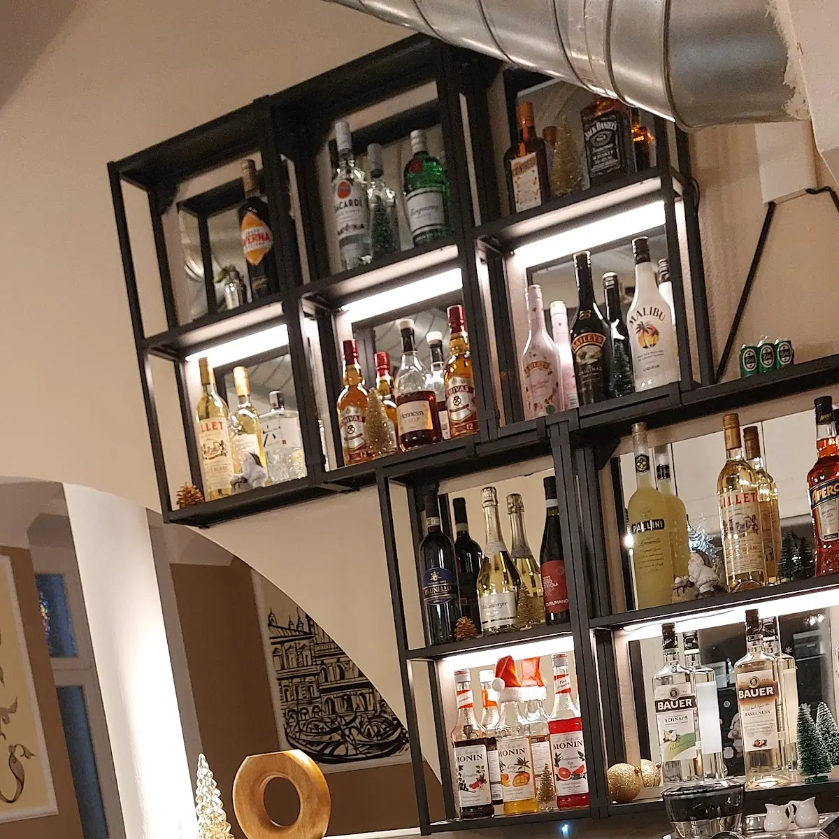 Bester Cognac Und Tolles Essen Sehr Freundliches Personal