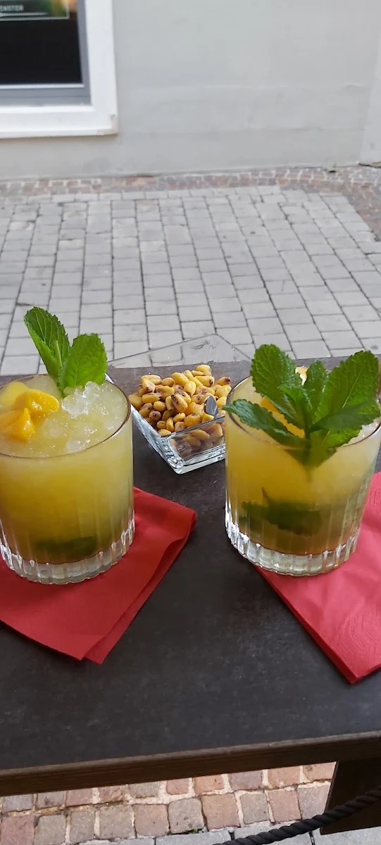 Mango Mojito