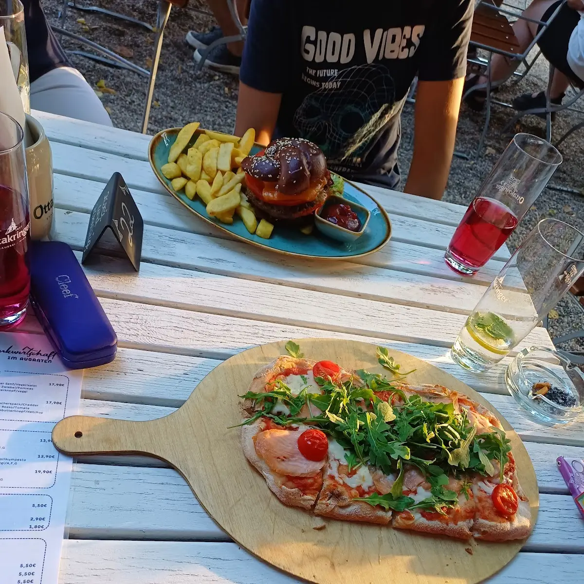 Pinze Al Salmone