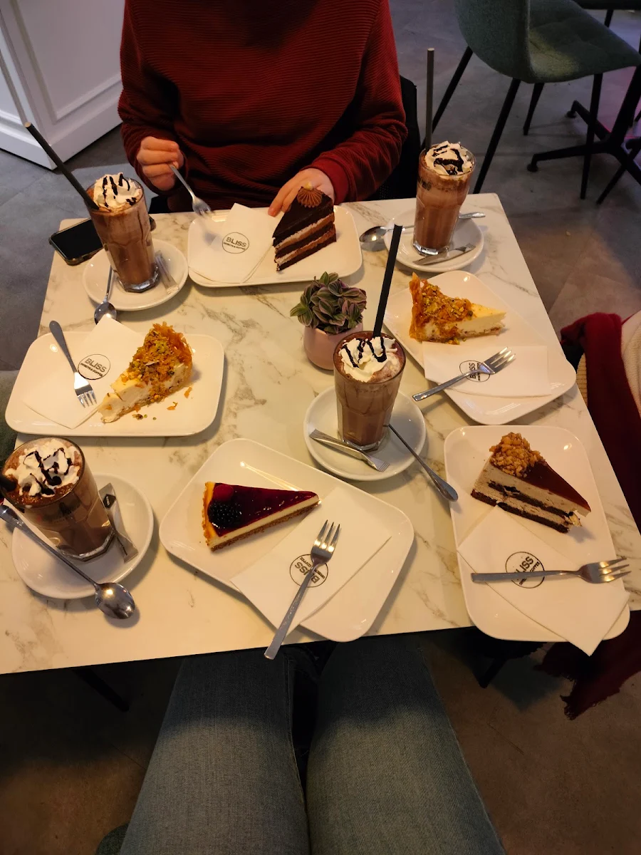 Hot Chocolate & Cakes